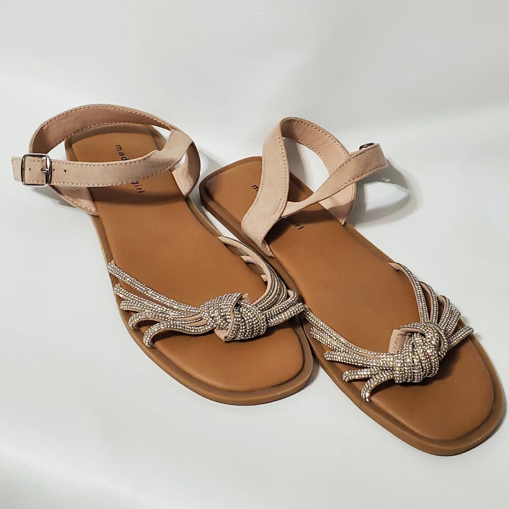 NWOT Madden Girl Pink and Silver Knotted Sandals Rhinestones Size 5